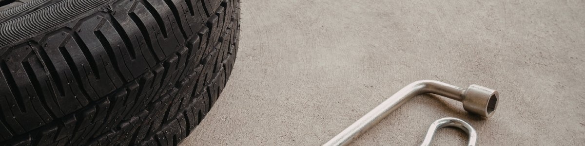 Roadside Emergencies What Every Driver Should Be Prepared For